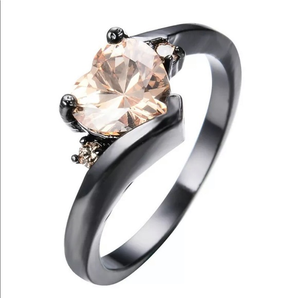 Jewelry - Heart Shaped Garnet Zircon Black Gold Filled Silve